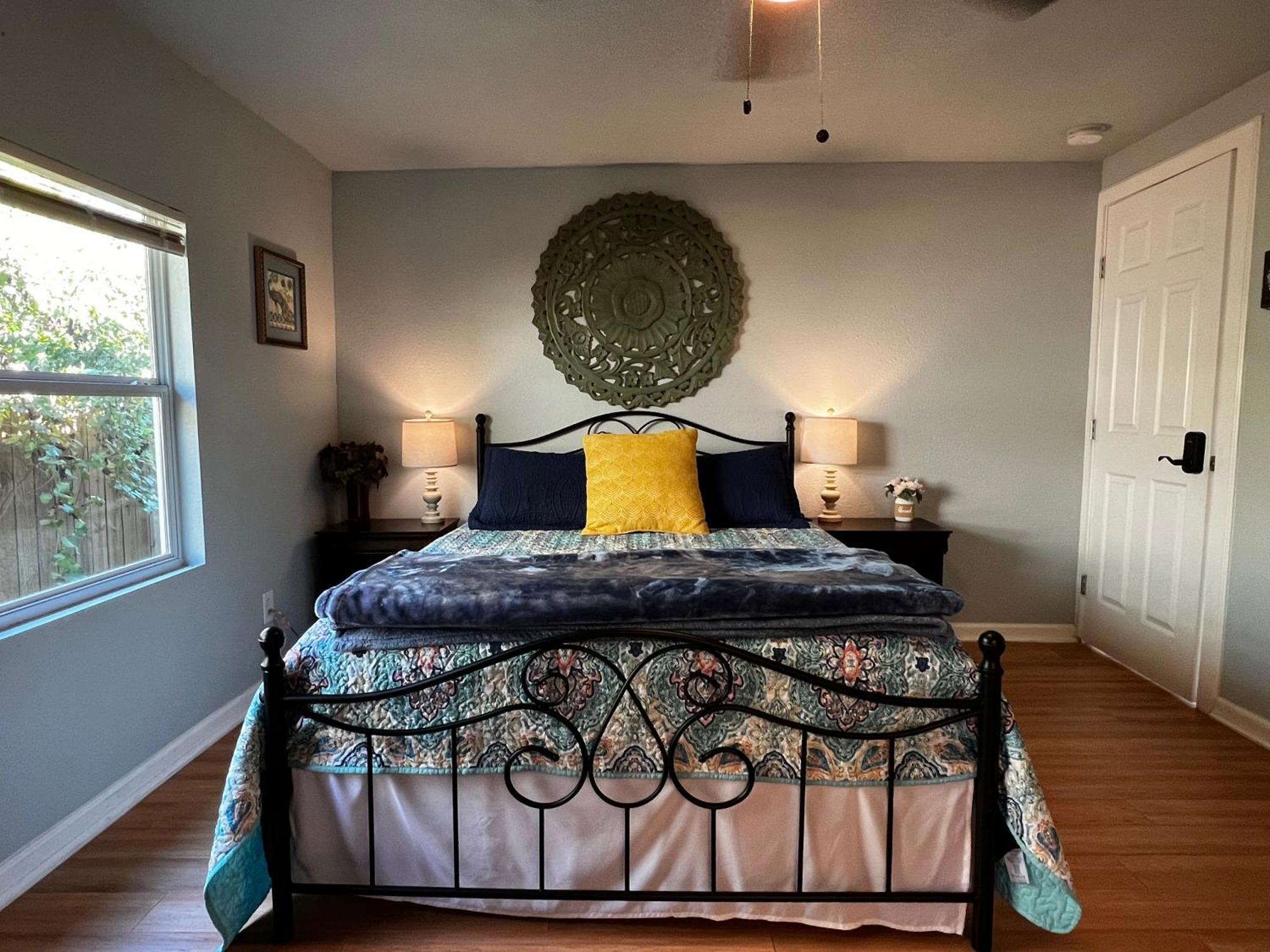 Boho Bliss- Cozy Private Room 2 Miles From Alamodome! San Antonio Dış mekan fotoğraf